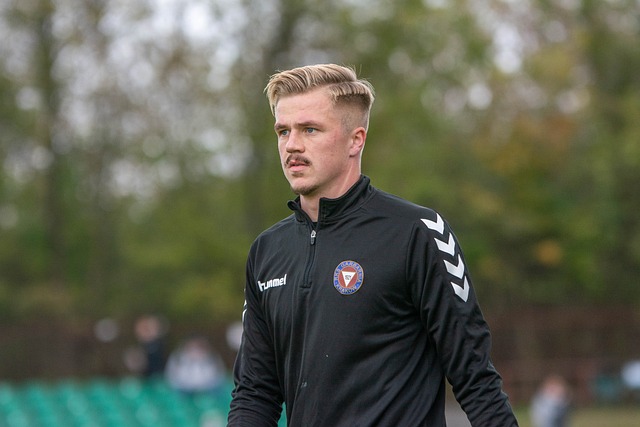 帮助队员更 帮助队员更